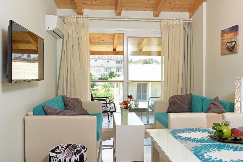Palapart Gikas Suites And Studios Gouvia Exteriör bild